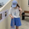 藍衣眼鏡貓咪T