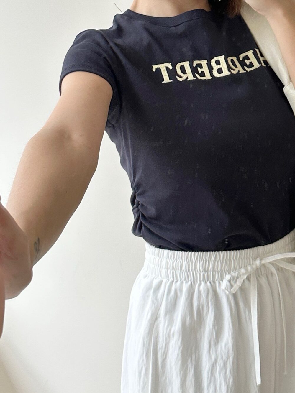 刺繡縮腰英文T