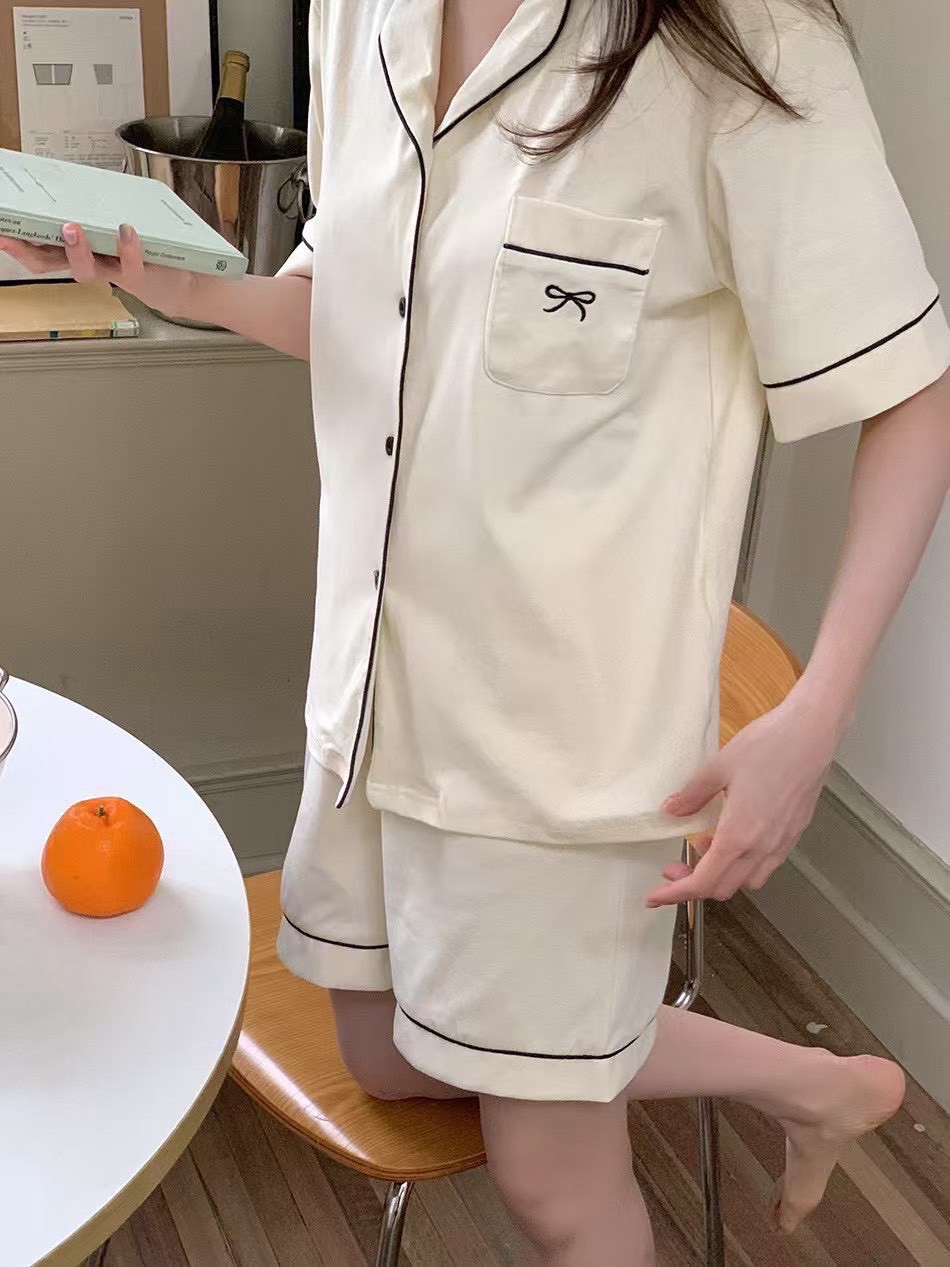 素色高級刺繡居家服