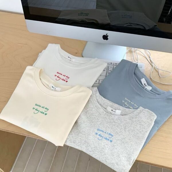 立體英字短版T