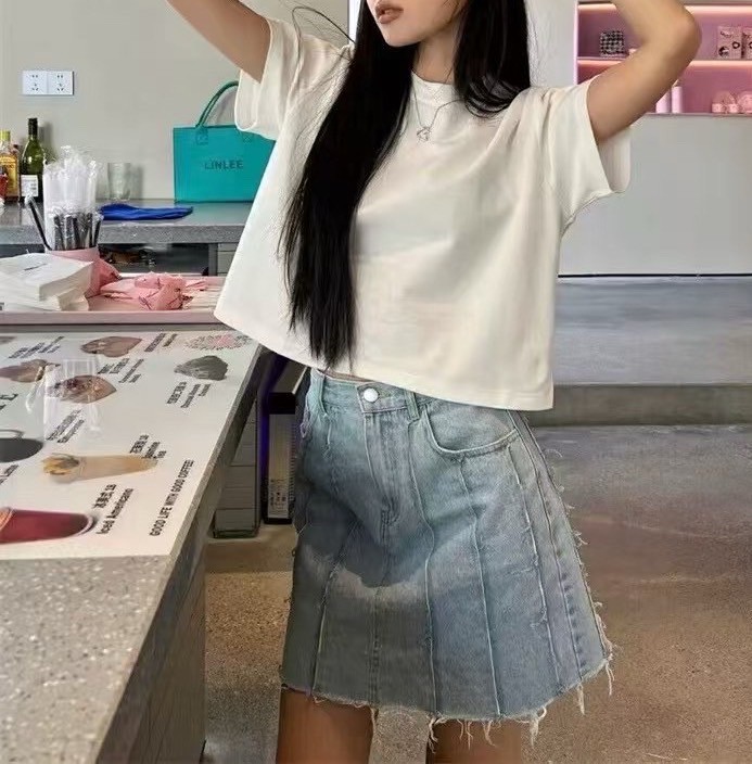 側小開叉寬短版素色棉T