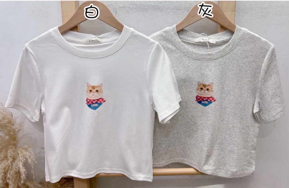 圓巾小貓咪短T